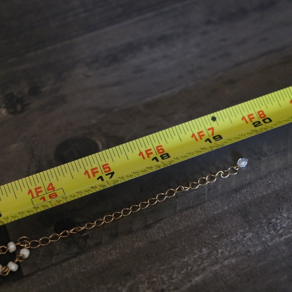 Bloomingdales FLAW Faux Pearl Blossom Necklace - Picture 5 of 7